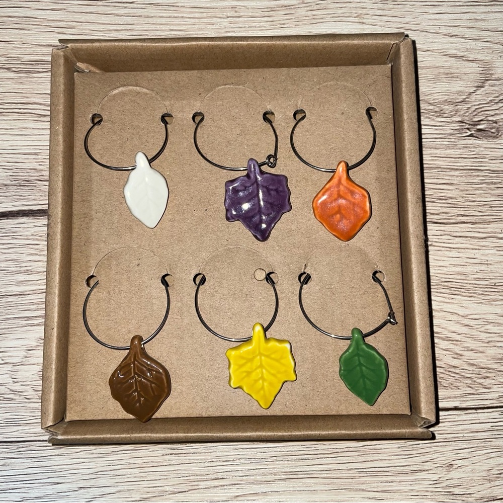 35 NWT ThirstyStone Leaf Wine Charms